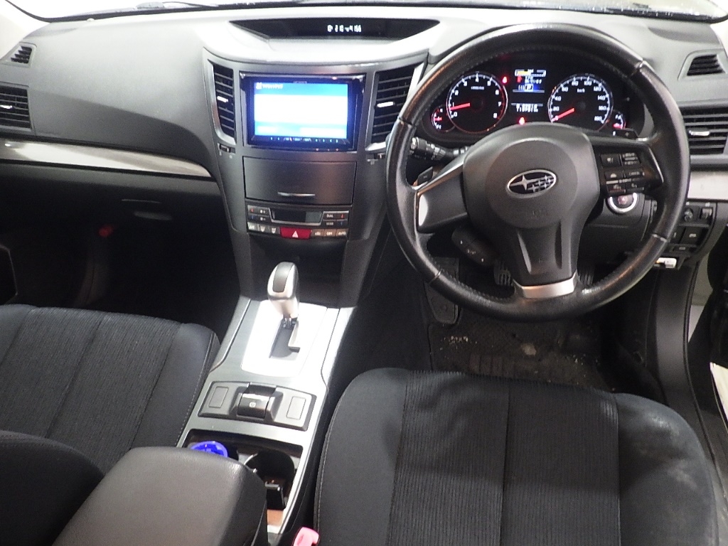 SUBARU LEGACY B4