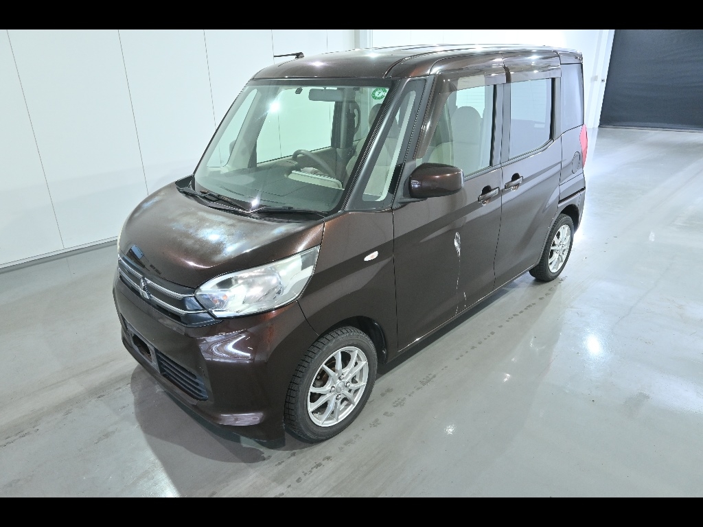 MITSUBISHI EK SPACE
