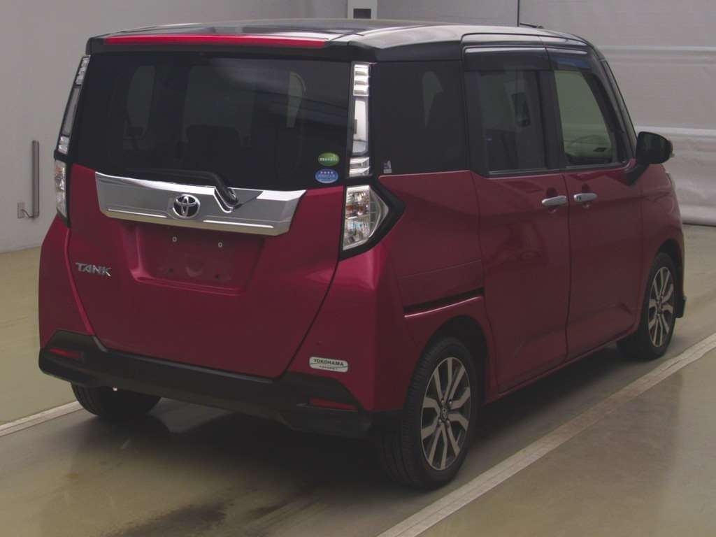 TOYOTA TANK