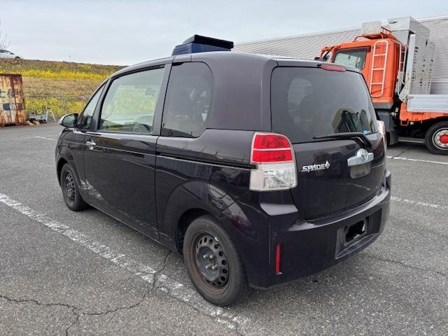 TOYOTA SPADE