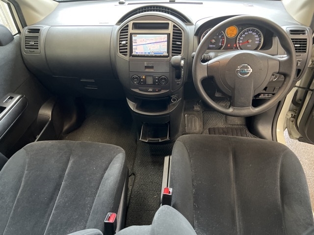 NISSAN LAFESTA