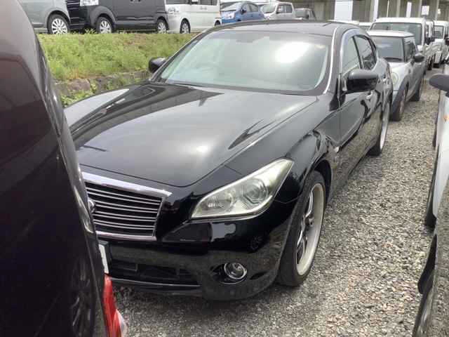 NISSAN FUGA