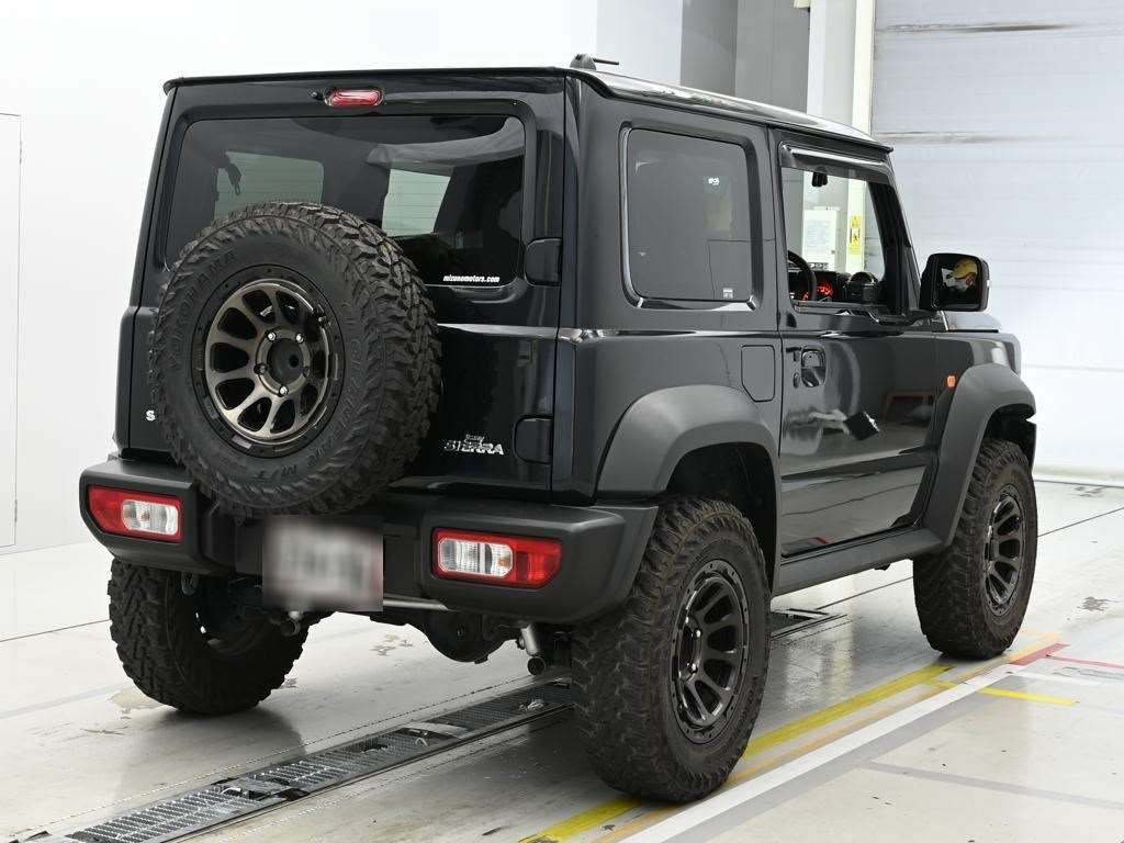 SUZUKI JIMNY SIERRA