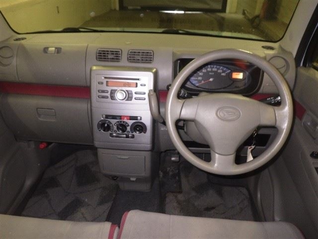 DAIHATSU MOVE CONTE