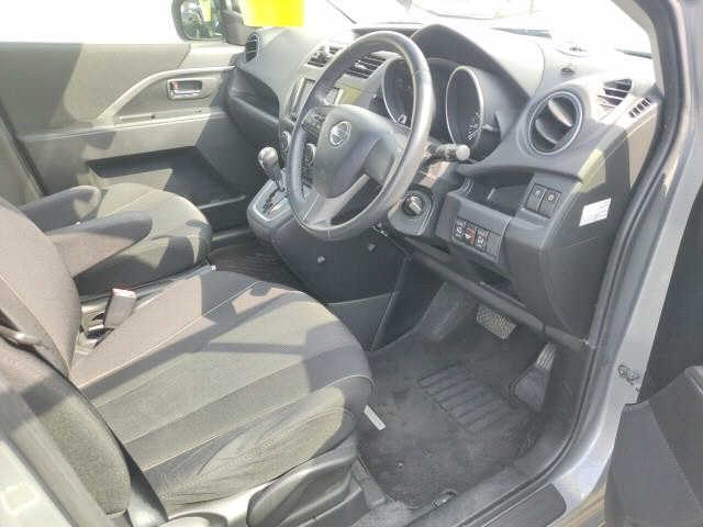 NISSAN LAFESTA