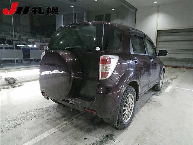 TOYOTA RUSH