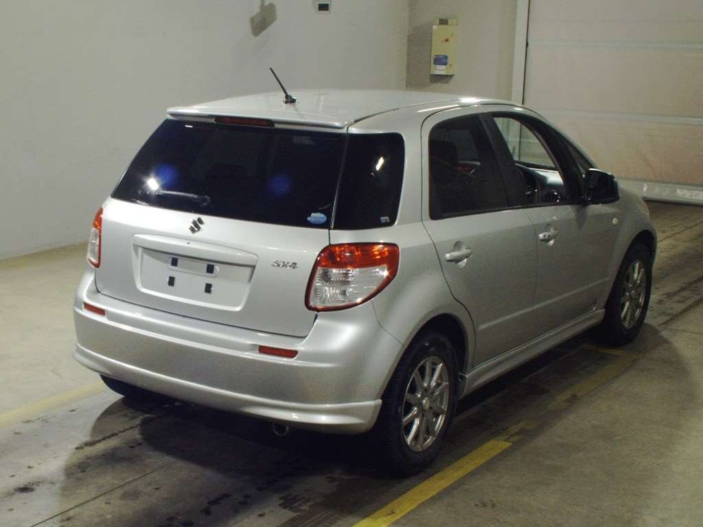 SUZUKI SX4