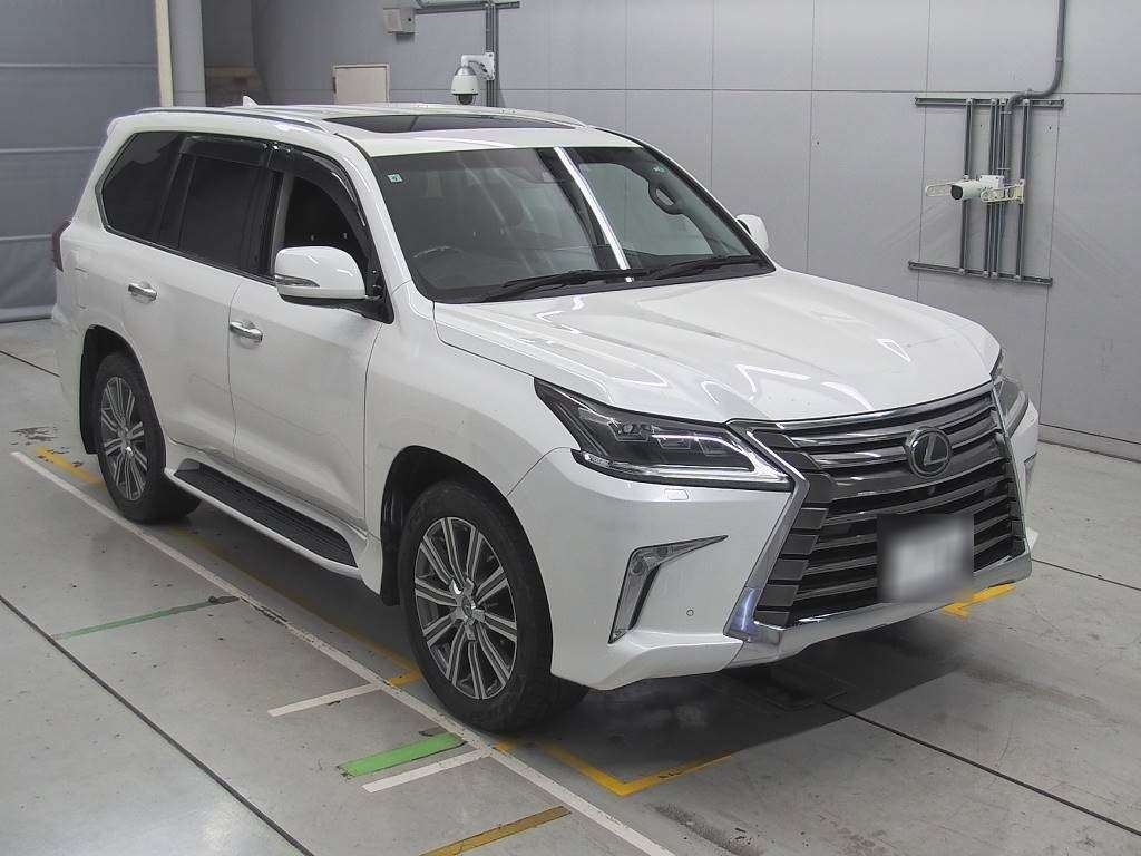 LEXUS LX570