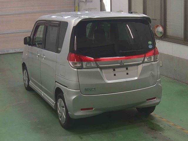 MITSUBISHI DELICA D:2