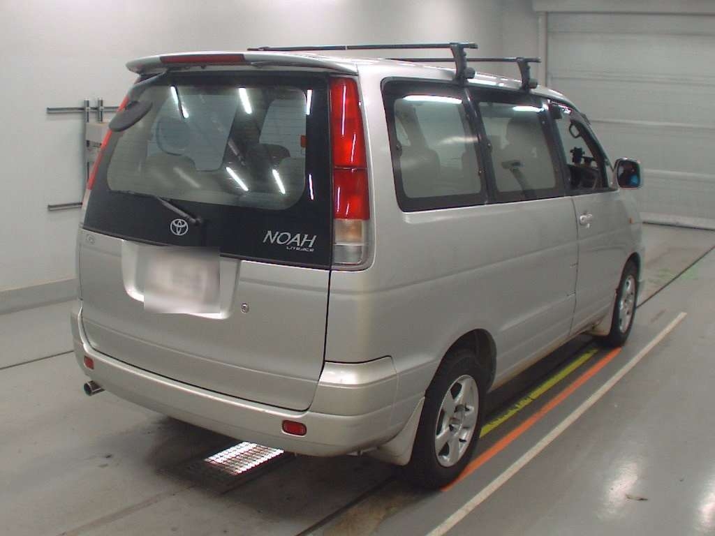 TOYOTA LITE ACE NOAH