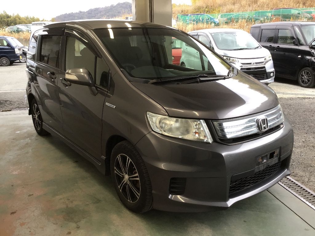 HONDA FREED