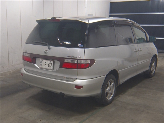 TOYOTA ESTIMA