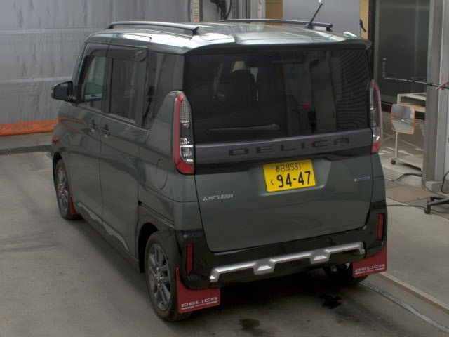 MITSUBISHI DELICA MINI