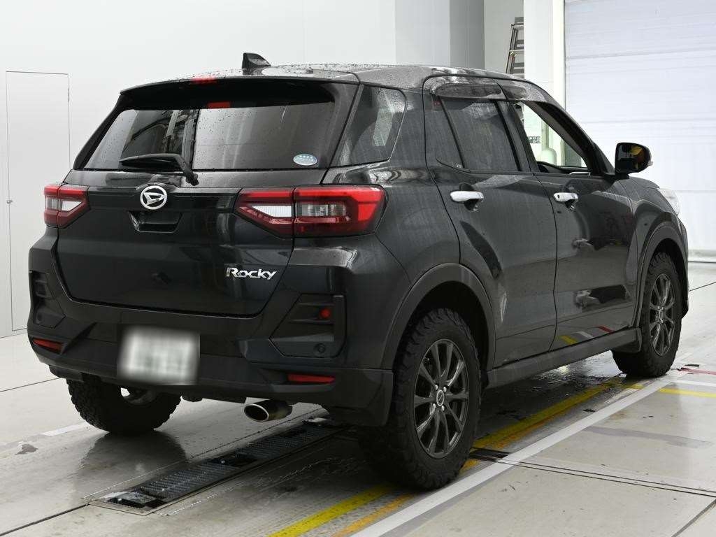 DAIHATSU ROCKY
