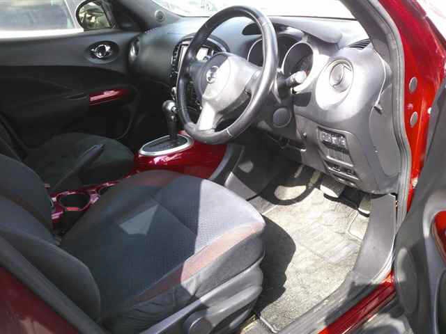 NISSAN JUKE