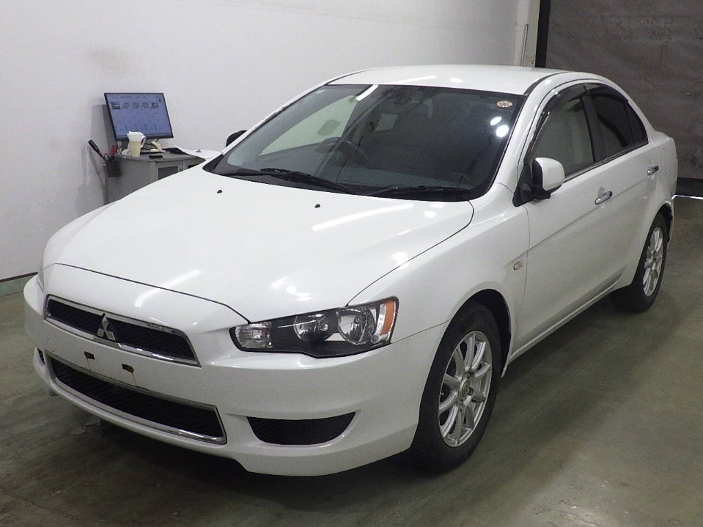MITSUBISHI GALANT FORTIS