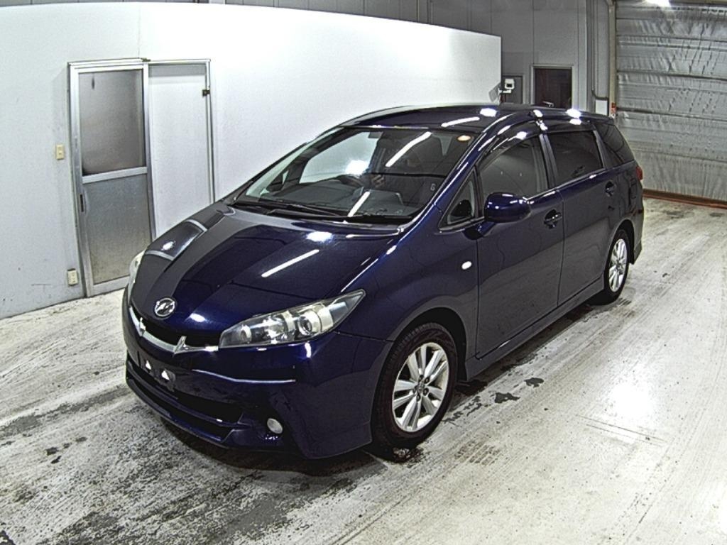 TOYOTA WISH