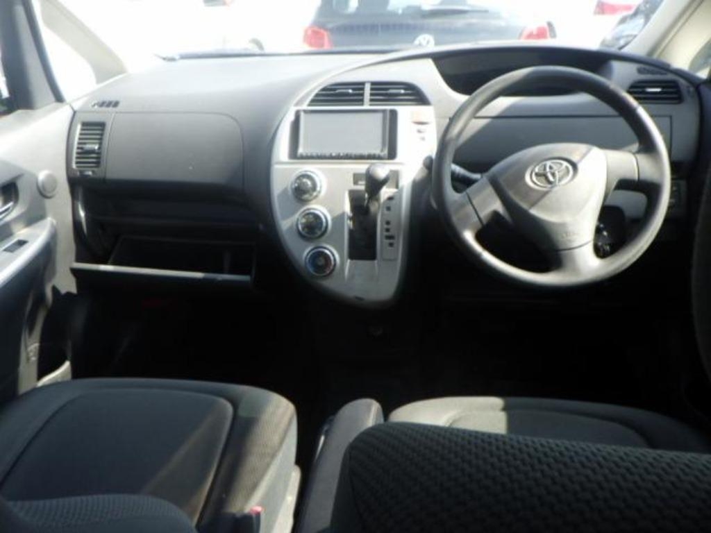 TOYOTA RACTIS