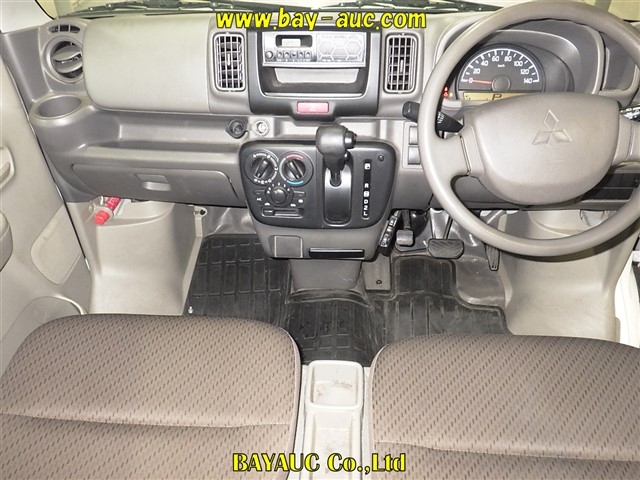 MITSUBISHI MINICAB