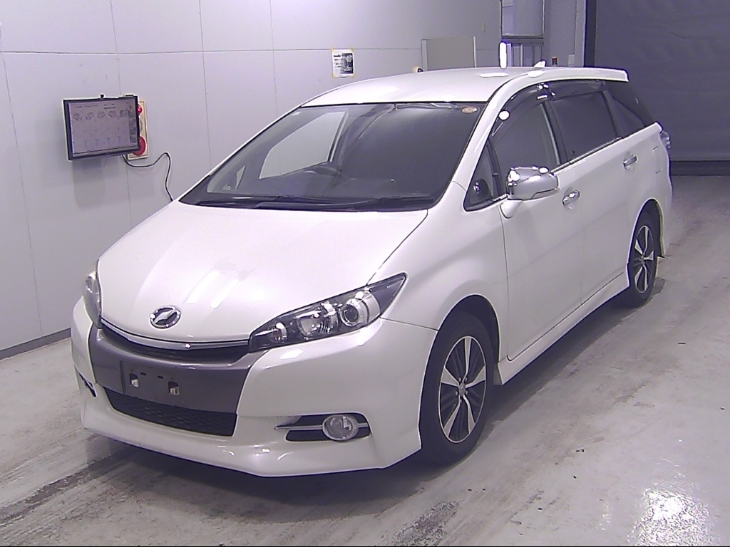 TOYOTA WISH