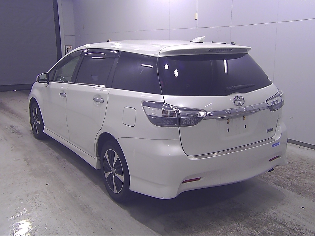 TOYOTA WISH