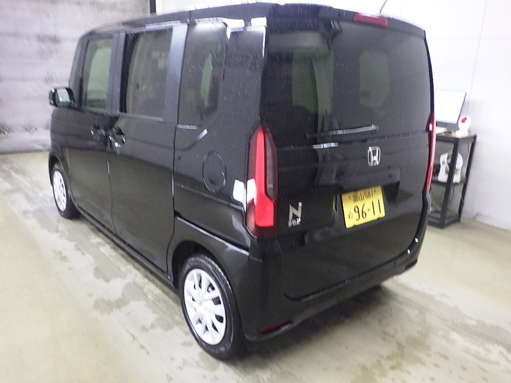 HONDA N-BOX