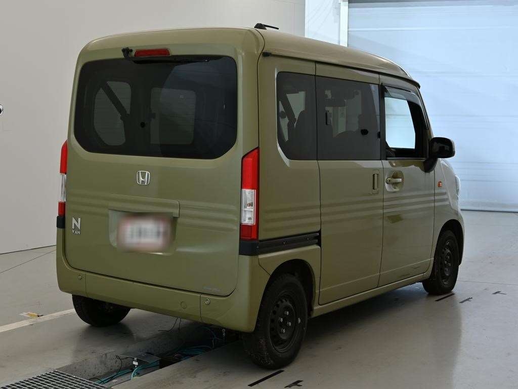 HONDA N-VAN