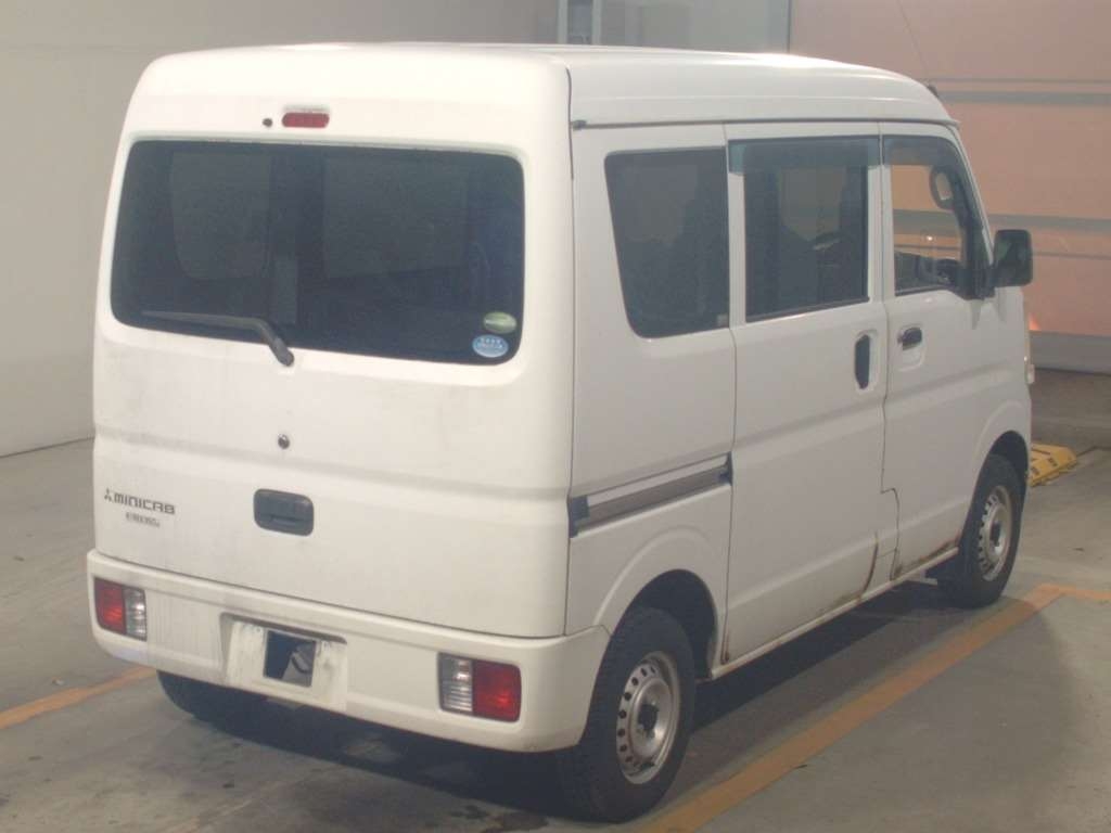 MITSUBISHI MINICAB
