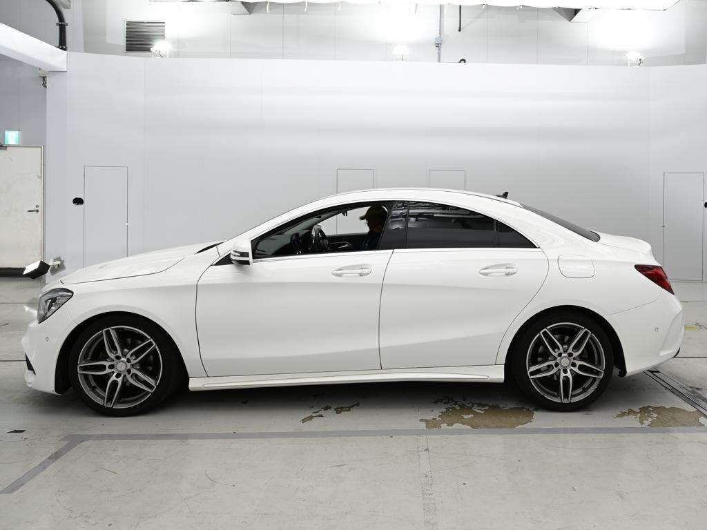 MERCEDES-BENZ CLA-CLASS