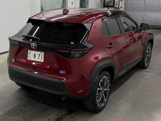 TOYOTA YARIS CROSS