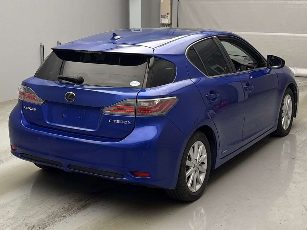 LEXUS CT200H