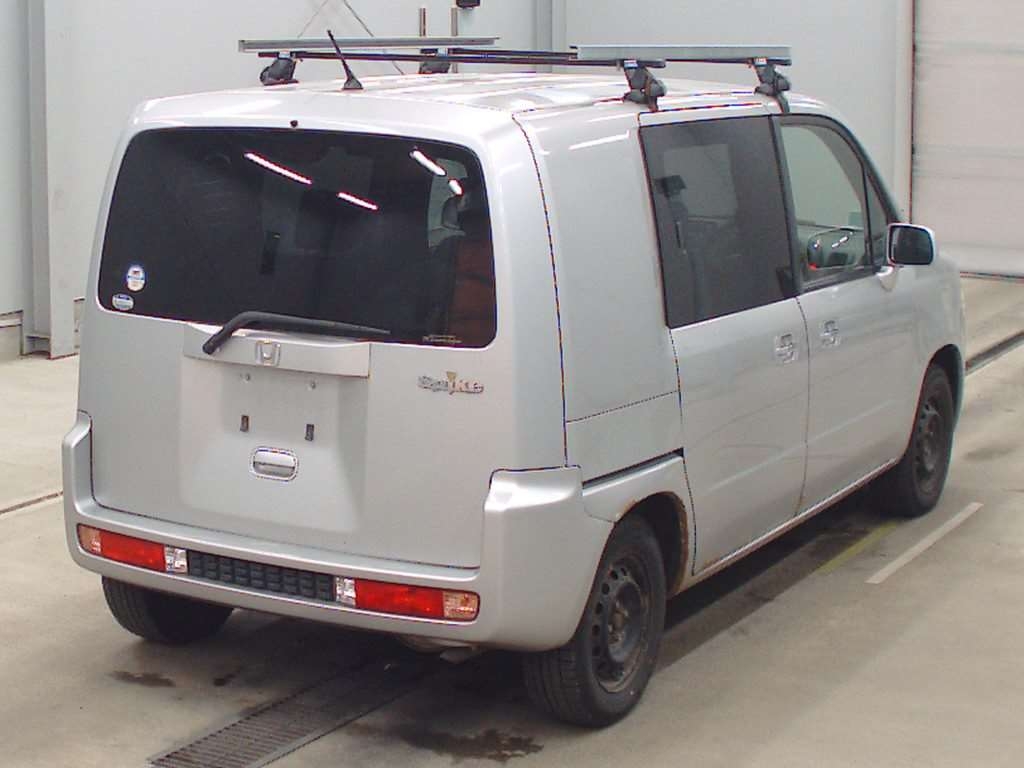 HONDA MOBILIO SPIKE