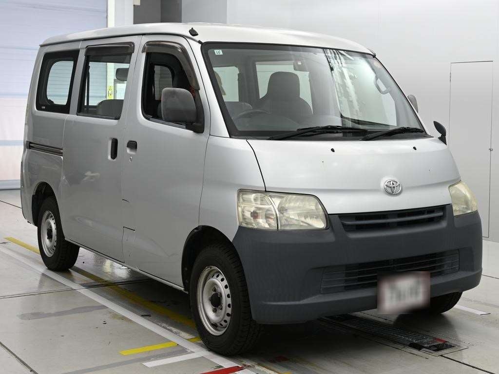 TOYOTA LITE ACE