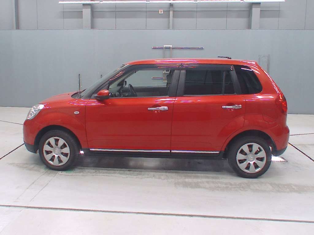 MAZDA VERISA