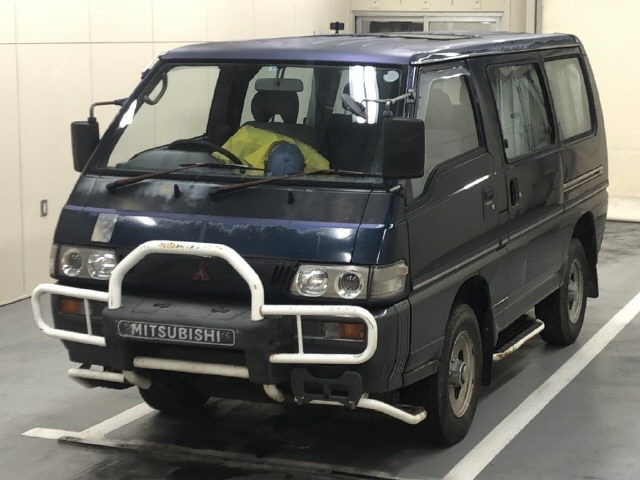 MITSUBISHI DELICA