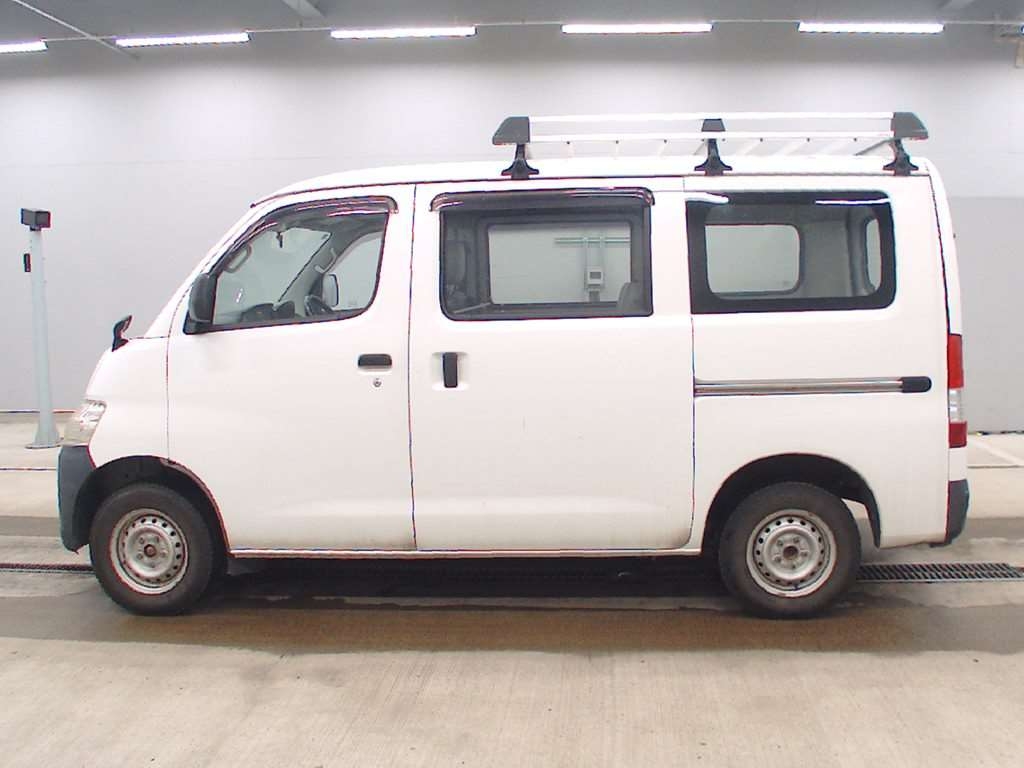 TOYOTA LITE ACE