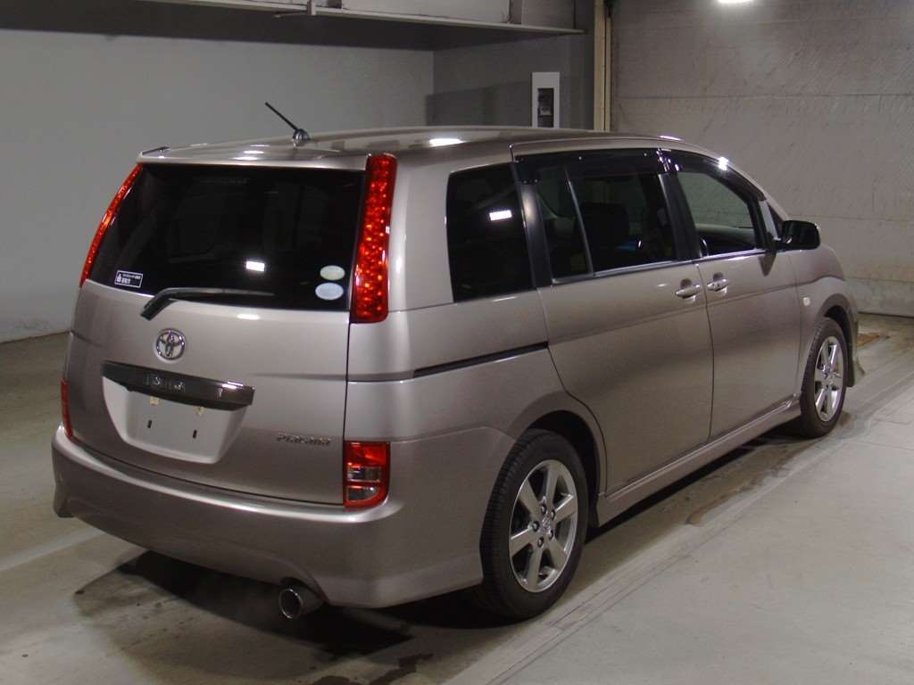 TOYOTA ISIS