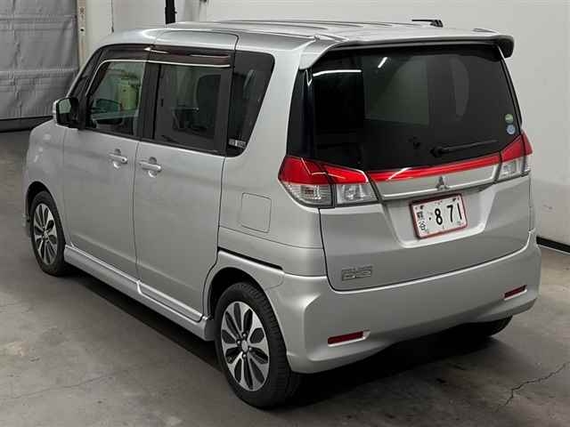 MITSUBISHI DELICA D:2