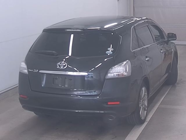 TOYOTA MARK X ZIO