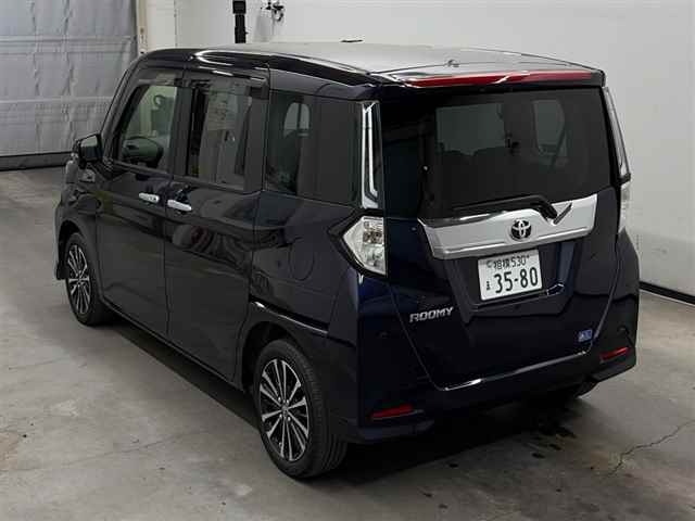 TOYOTA TANK