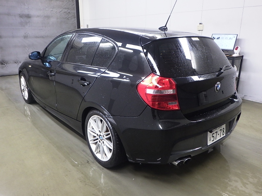 BMW 1-SERIES