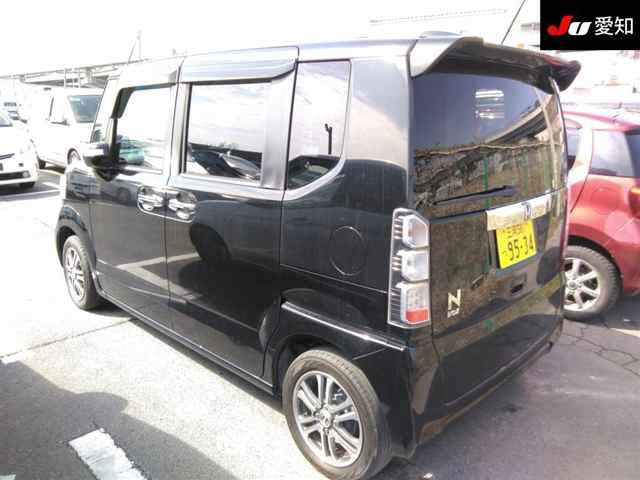HONDA N-BOX+