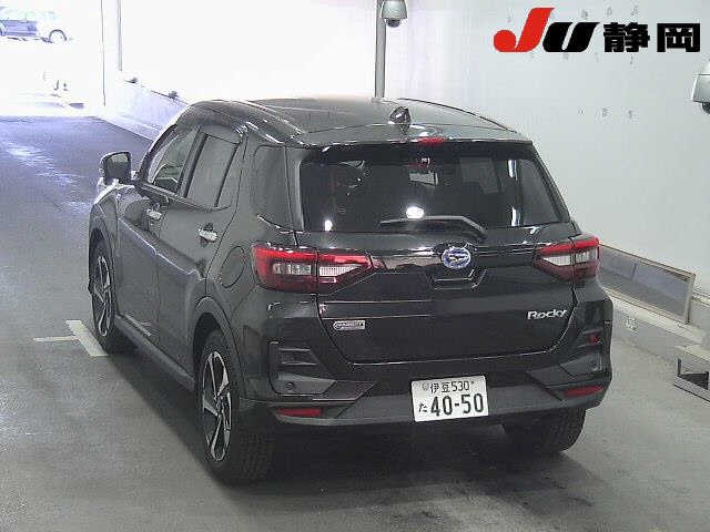 DAIHATSU ROCKY