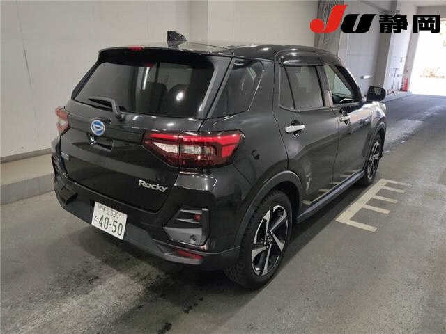 DAIHATSU ROCKY