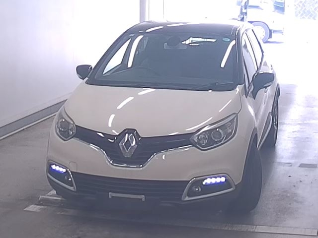 RENAULT CAPTUR