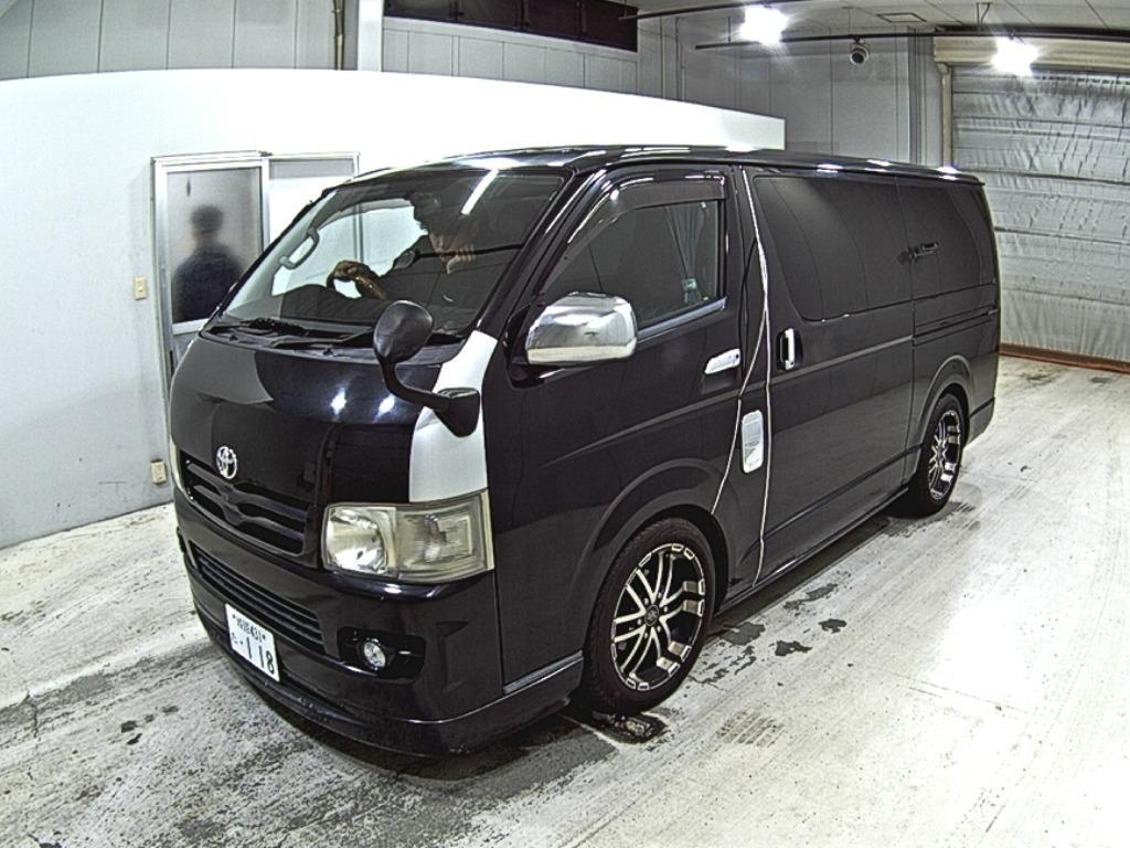 TOYOTA REGIUS ACE