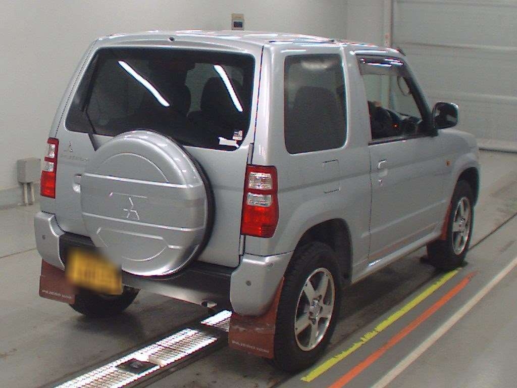 MITSUBISHI PAJERO MINI