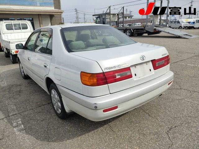 TOYOTA CORONA PREMIO