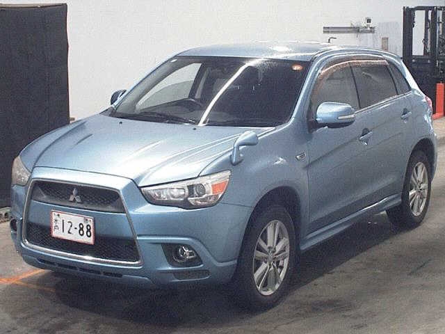 MITSUBISHI RVR
