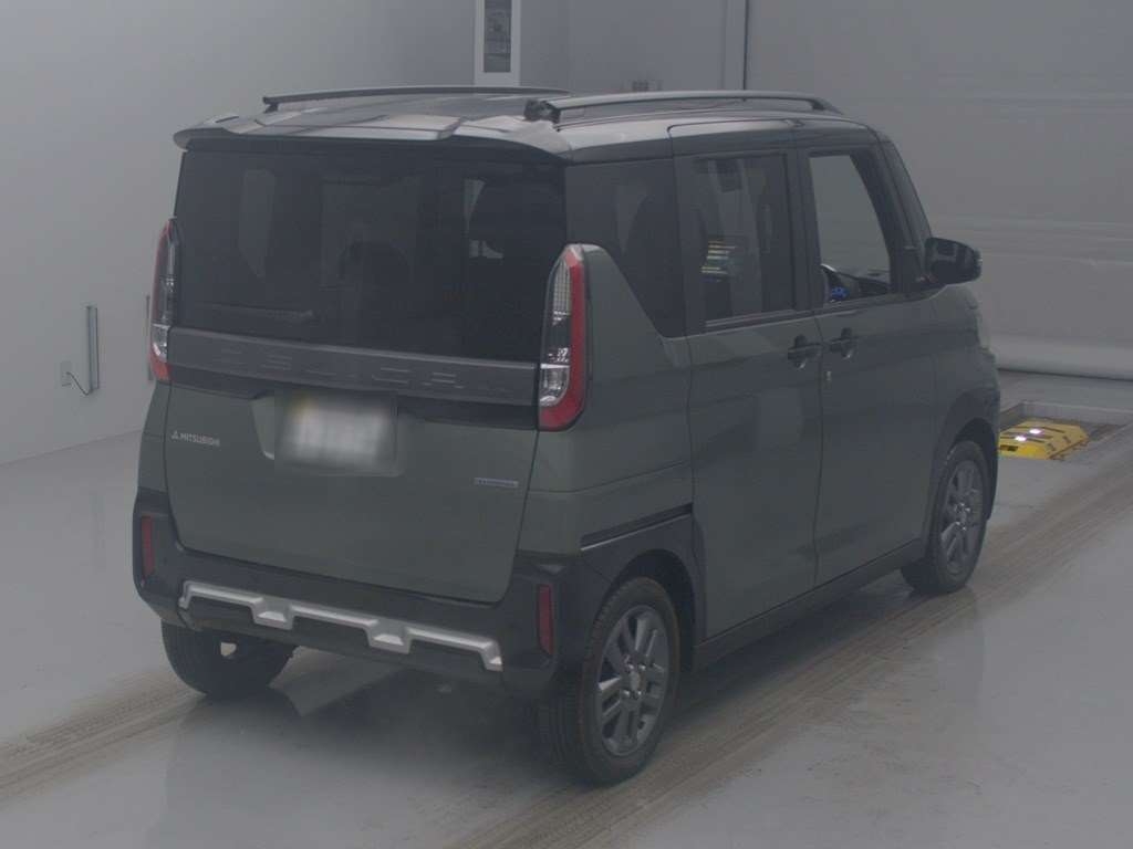 MITSUBISHI DELICA MINI